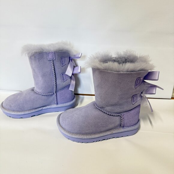 UGG GIrl's Boots Size 9 - Picture 3 of 5